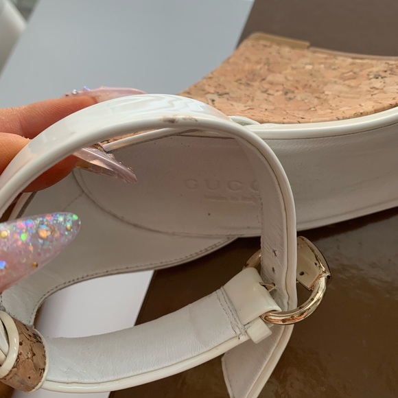 GUCCI VERNICE PATENT WHITE WEDGE HEELS IN WMN 7.5 - Picture 6 of 8